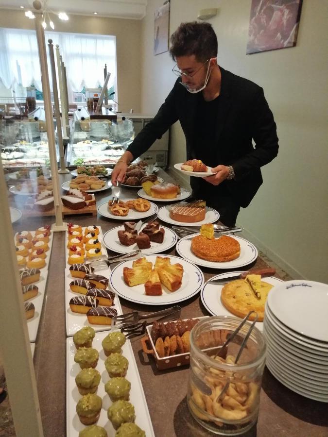 California Pastry Hotel Cervia Exterior foto