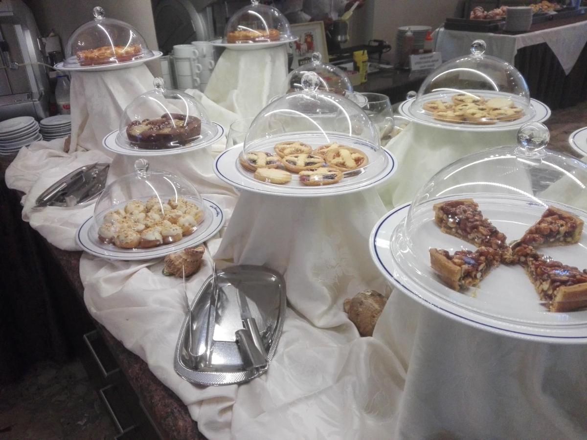 California Pastry Hotel Cervia Exterior foto